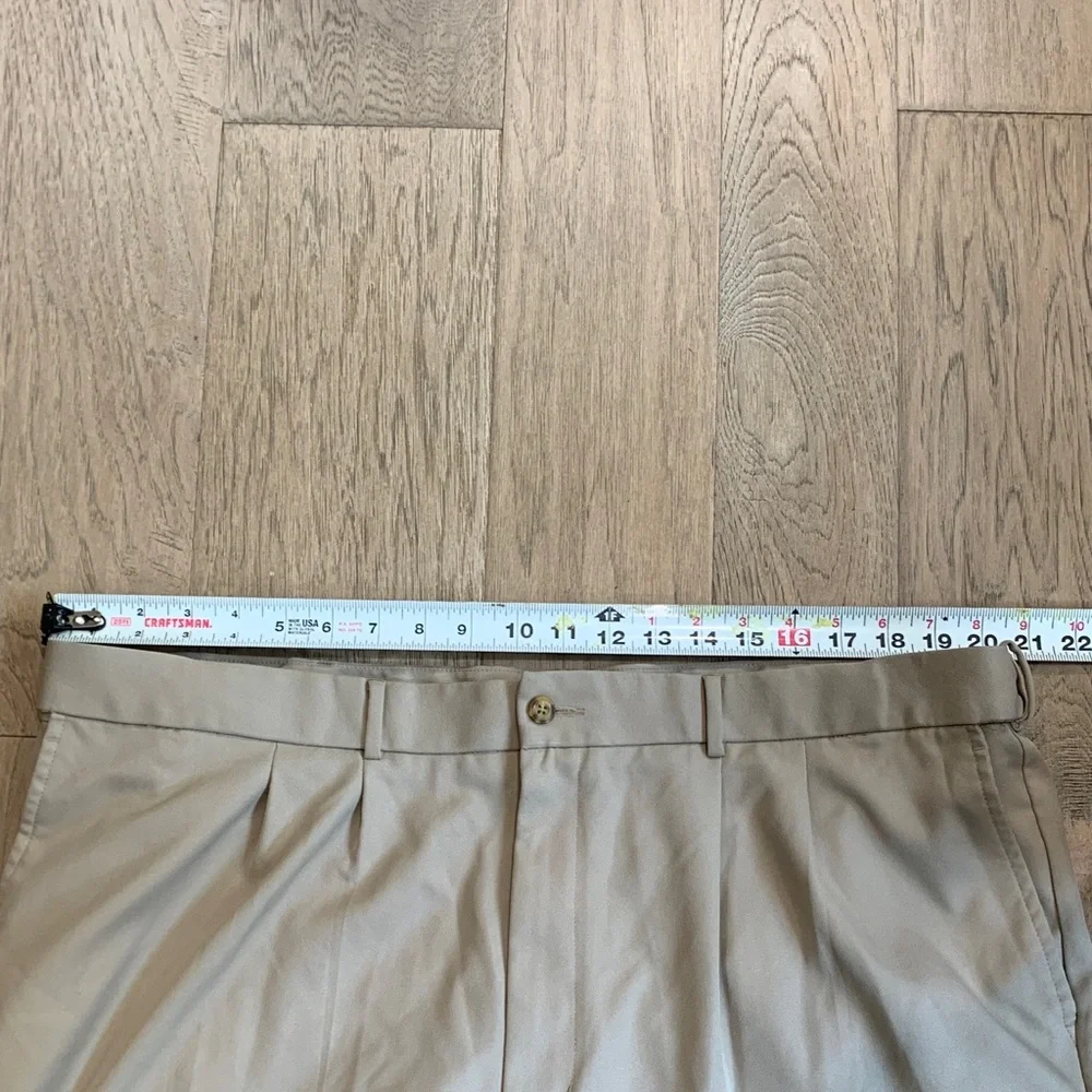 PGA Tour Men's Flat Front Light Khaki Golf Shorts Size 42x9